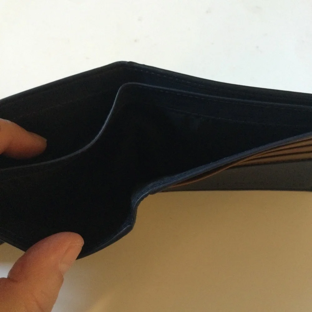 TED BAKER LONDON MENS LEATHER BIFOLD WALLET DEEP NAVY NWOT